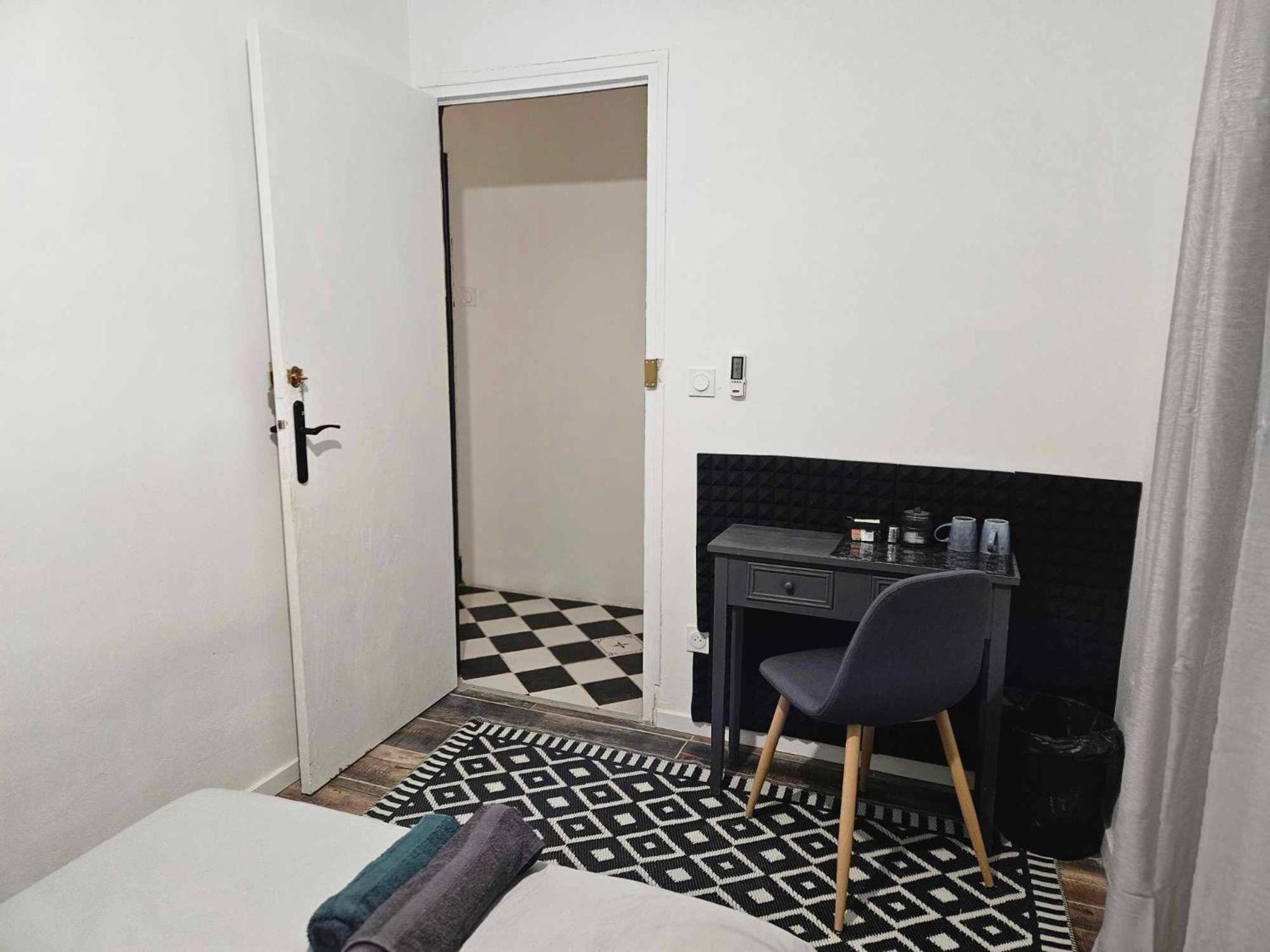 Bed and Breakfast Av De Bordeaux Narbona Esterno foto